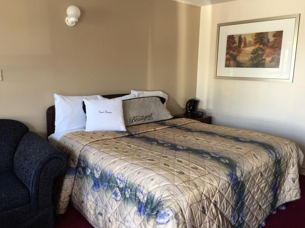 Good Night Inn Port Colborne Δωμάτιο φωτογραφία
